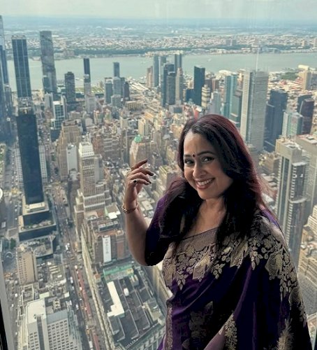 Sonalika Joshi flaunts saree at New York’s Empire State Building